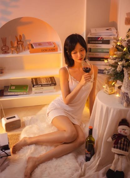 可以和美女做的游戏_国产剧迅雷电影在线
