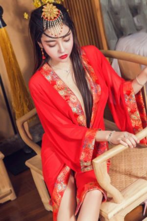 亚洲综合无码二精品三区_超清神马在线观看