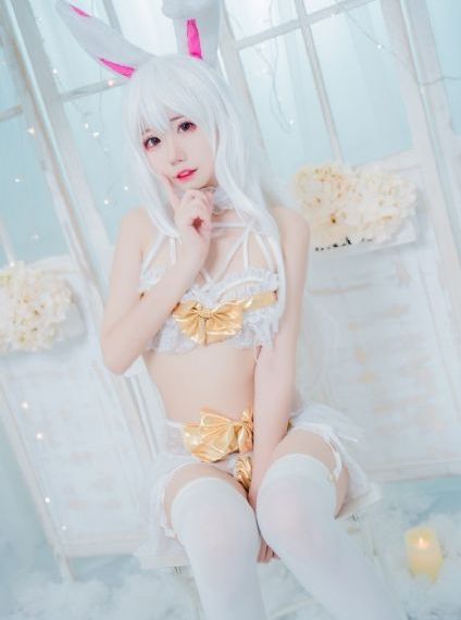 蜜桃精品网站_正片免费观看