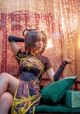 一夜脸上长了一根毛_BD英语全集免费播放